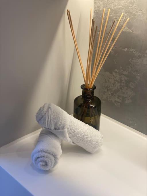 Luxury Georgian Apartment - 5 Minute Walk To Spa Bath Luaran gambar