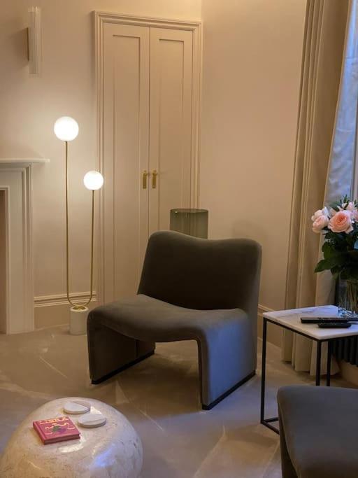 Luxury Georgian Apartment - 5 Minute Walk To Spa Bath Luaran gambar